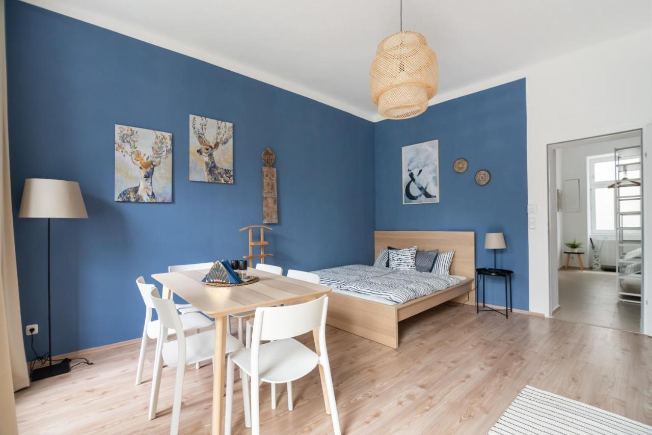 Bright, Cozy & Quiet Apartment Виена Екстериор снимка